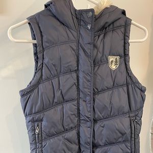 American Eagle vest XS